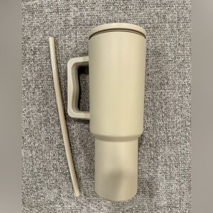 Simple Modern 40oz Trek Tumbler